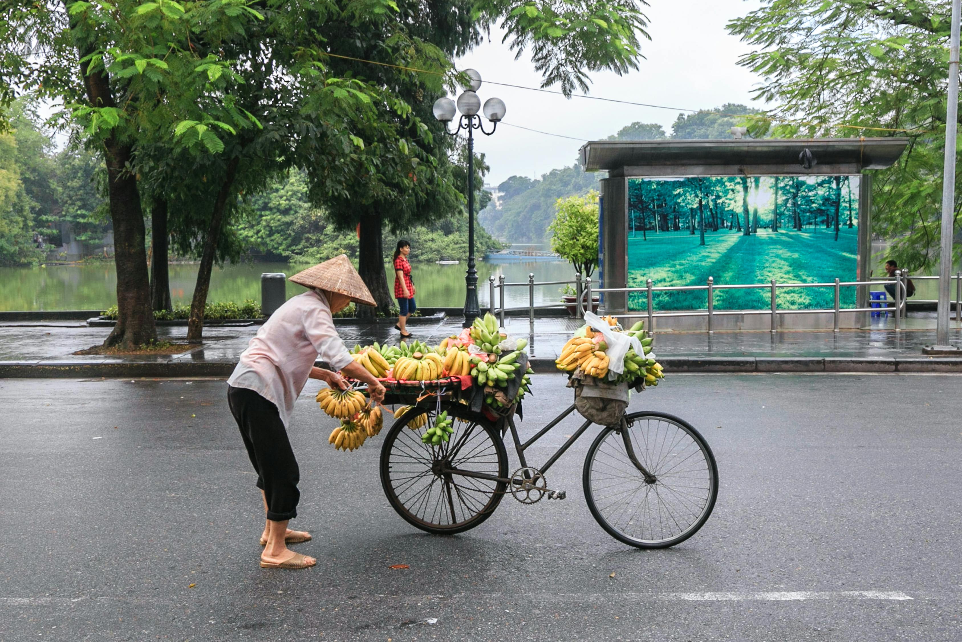 重庆某路段塌陷事件，工作人员的回应与应对措施